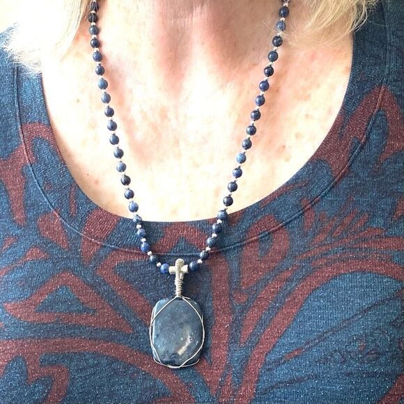 ADY# Striking Dumortierite & Silver 24” Necklace - Picture 8 of 9